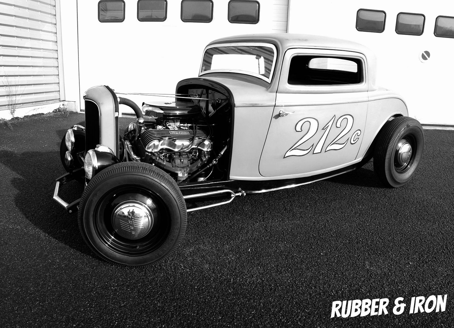 http://www.rubberandiron.com/2014/01/feature-32-ford-breaking-necks-in.html#more