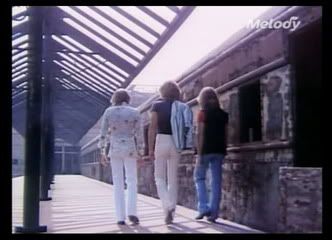 BeeGees-StayingAlive15.jpg