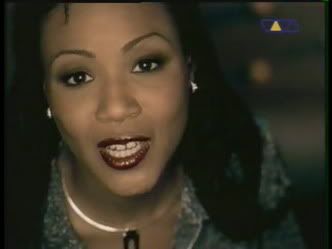 MaryMary-ISings07.jpg