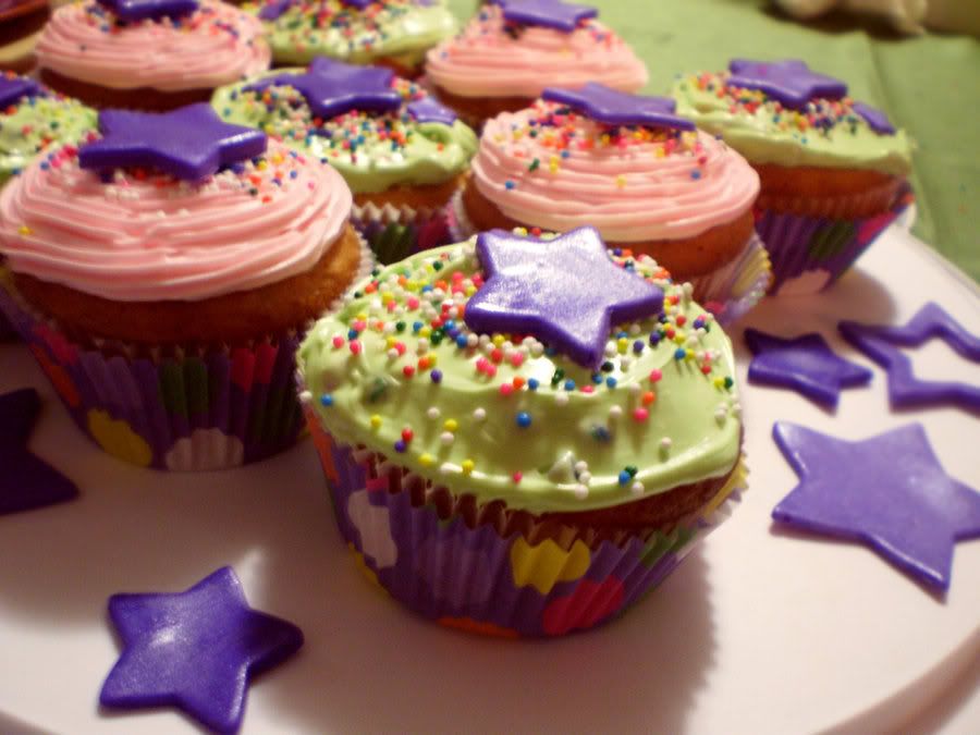 Star Cupcake Pictures, Images and Photos