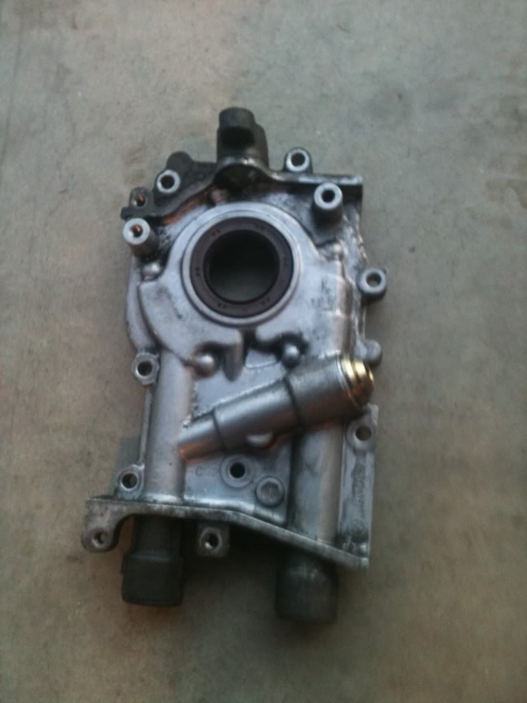 FS (USA,MA) 15k Miles. Oil pump, Water pump, thermostat CHEAP IW
